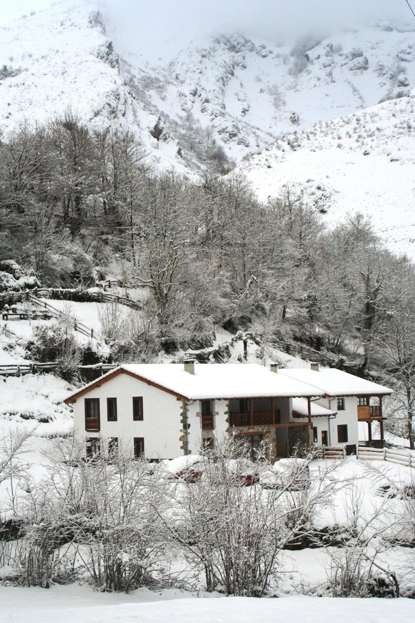 Casa Rural Los Riegos Caso Zewnętrze zdjęcie